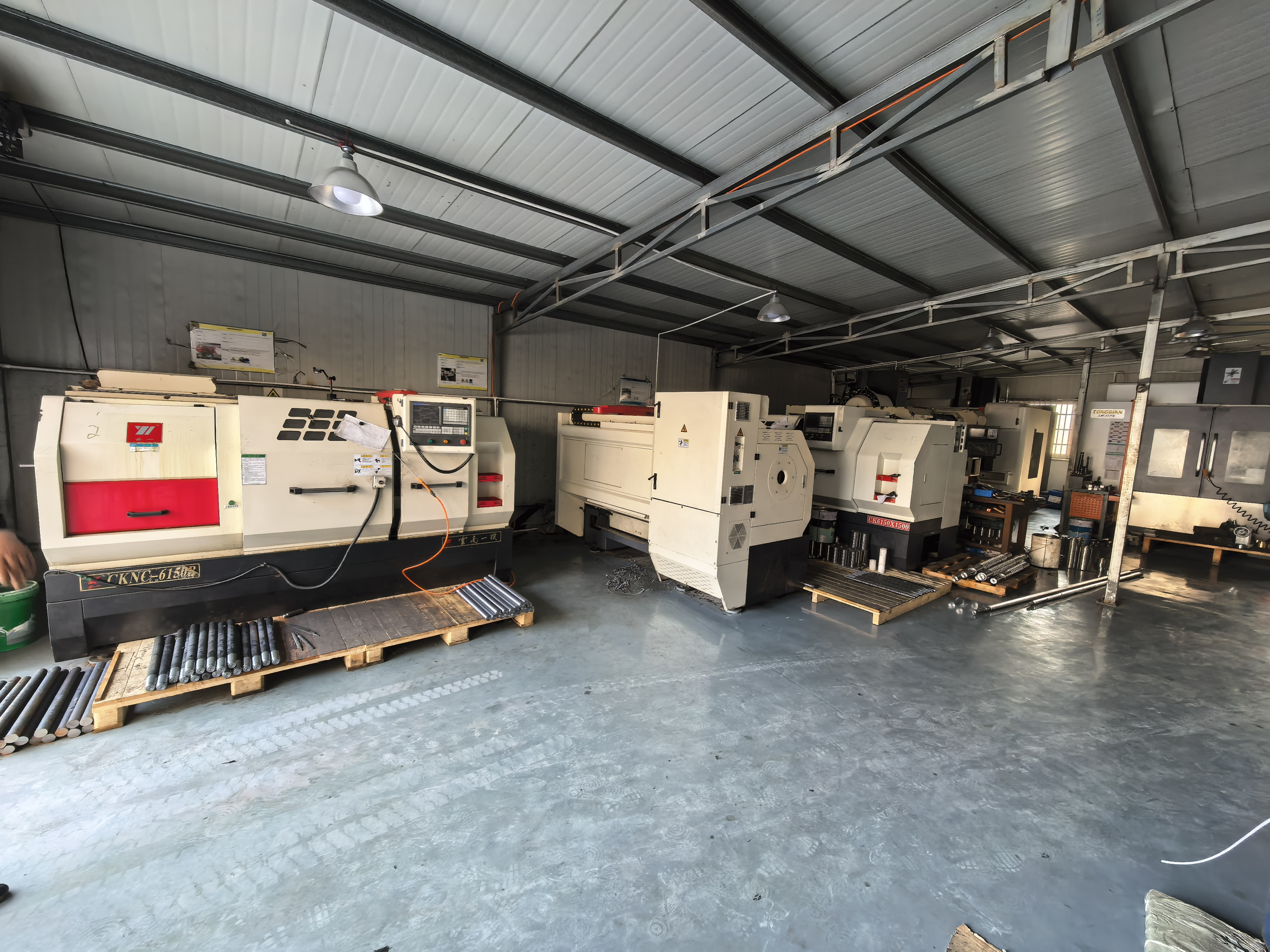 Self Reversing Screw Manufacturers Self Reversing Screw Manufacturers