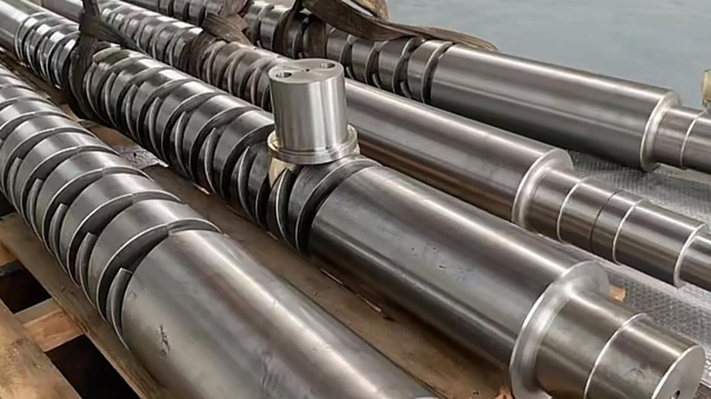 Self-reversing Screws for Ship and Large Port
