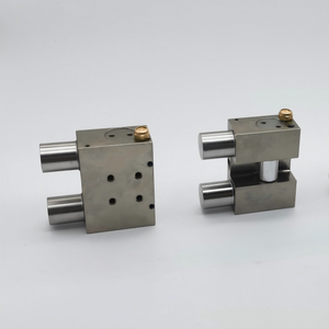 Corrosion Resistance Holding Force 400N Pneumatic Normally Close Clamp for 15mm Linear Guide