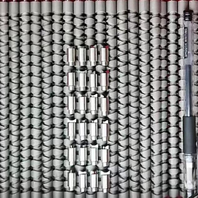 Self-reversing screws