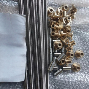 OD 10mm Lead 20mm Tr10x20 T10x20 Lead Screw And Bronze Flange Nut