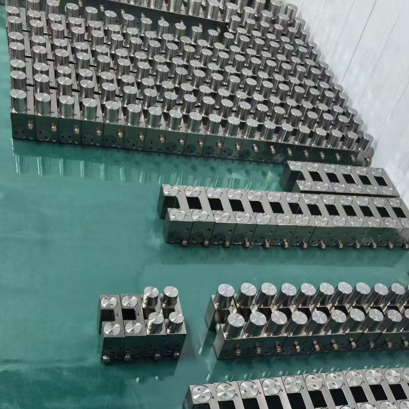 Pneumatic Clamping Element for 15mm HGR15 Linear Rail