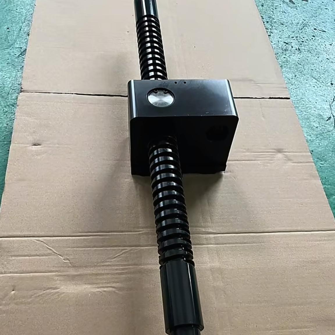 Self-Reversing Screw with Black Oxide Finish Durable Level Winder Screw for Marine & Offshore Winding Applications