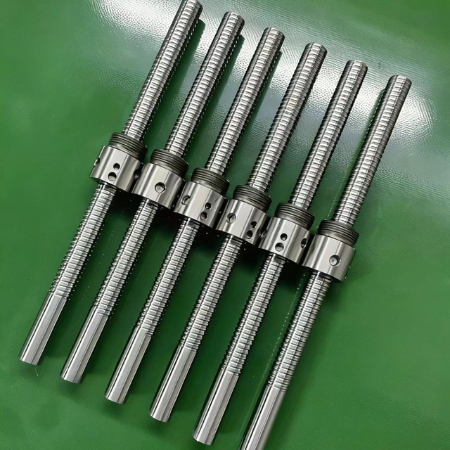 Diameter 10mm Lead 2mm 1002 Low Noise Ball Screw And Thread Mounted Nut