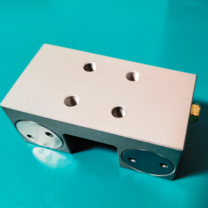 Universal‑Use Pneumatic Normally Open Rail Clamp 1750N Holding Force For 30mm Linear Guide