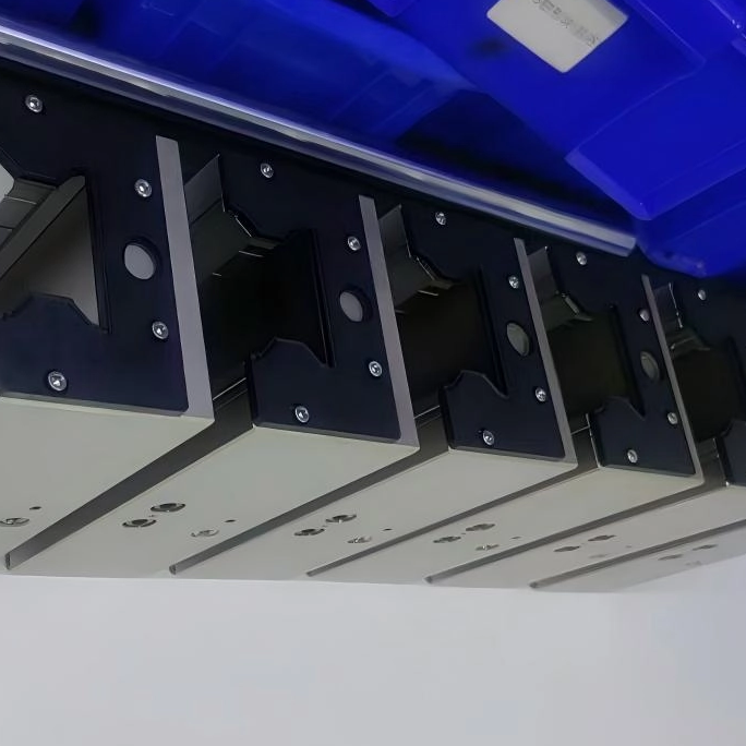 Alternative KWH3001AS1 Hydraulic Normally Open Clamping Element for THK HSR30 Linear Guide