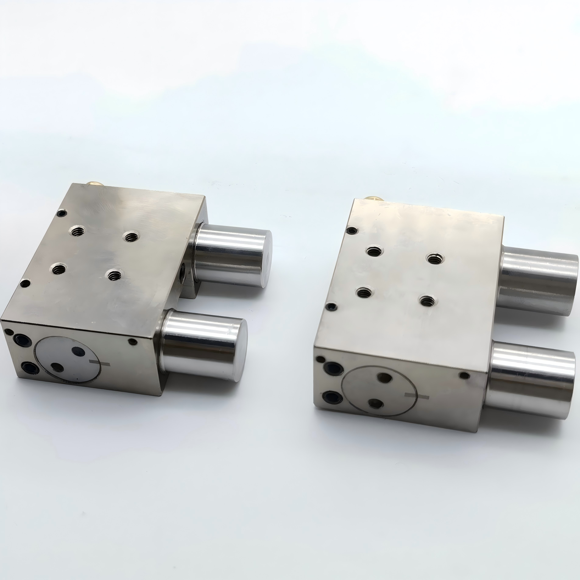 Pneumatic Normally Close Clamp for HIWIN HGH15 HGW15 Linear Guide | Zimmer MKS Series Replacement