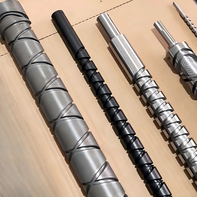 Salt Fog Resistant Marine Grade 42CrMo Quenched Tempered Nitrided Hard Chromed Self-Reversing Screw