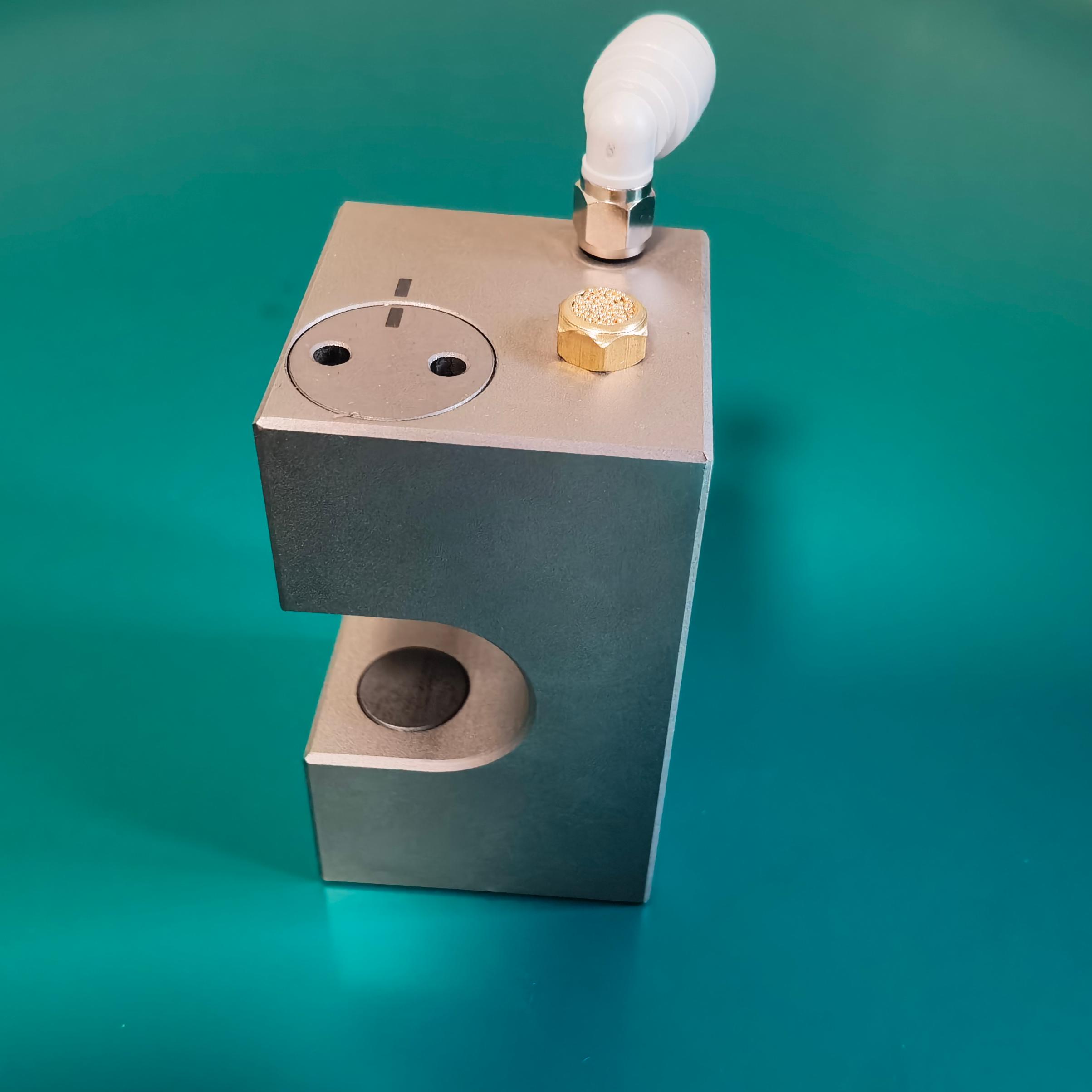 Normally Open Pneumatic Braking Clamp Suited for 20mm Diameter Linear Round Shaft Circular Guide
