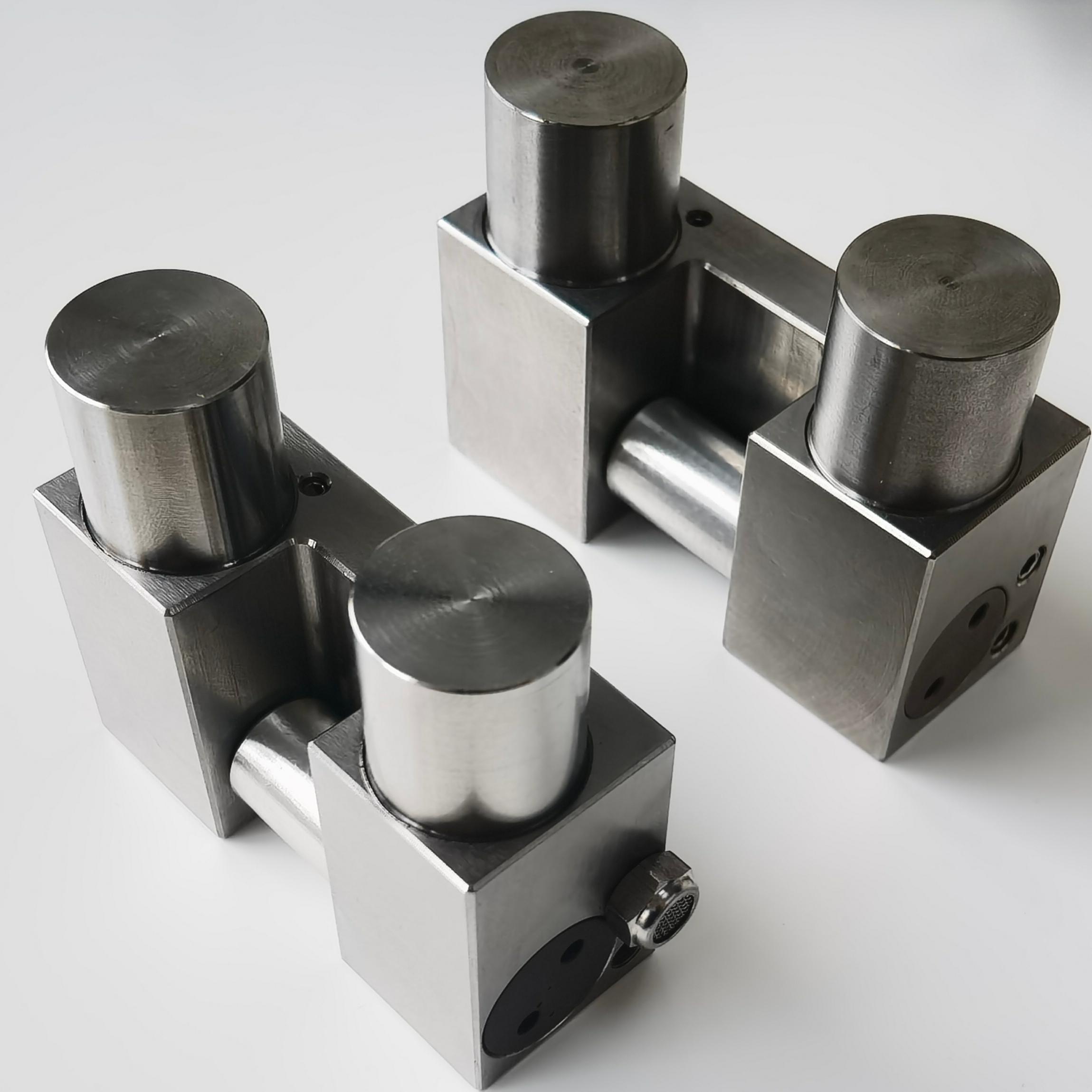 Non-Copper Non-Nickel Stainless Steel Pneumatic Normally Closed Clamp for 25mm Linear Guide 