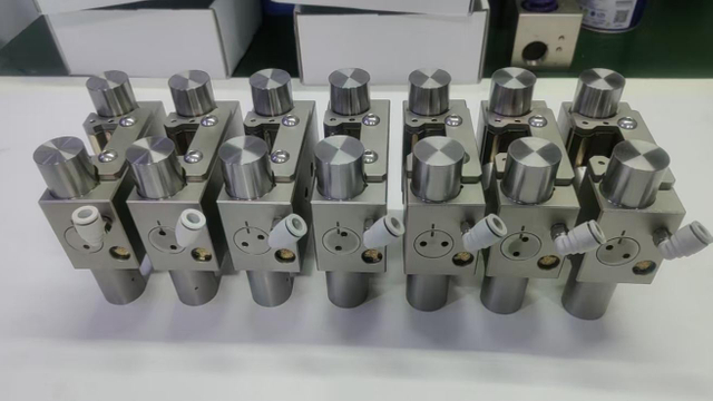 Bulk Clamping Elements Warehouse Stock-7