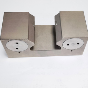 45mm Size Roller Linear Rail Holding Force 2250N Pneumatic Normally Open Clamping Element 