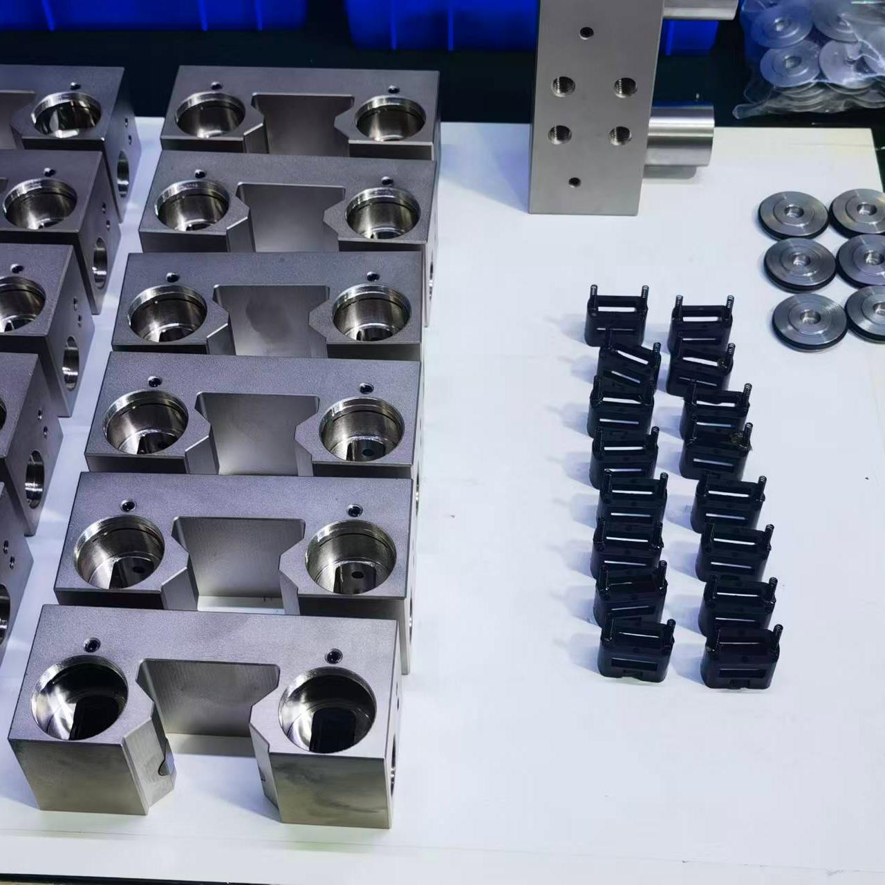 Pneumatic Normally Open Clamp Braking for 45mm Roller Linear Guide Rail 