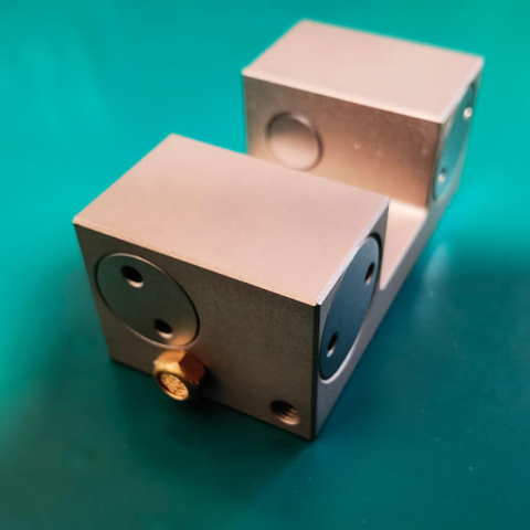 Pneumatic Normally Open 30mm Linear Rail Clamping Element Drop‑In Replacement for MK3001A