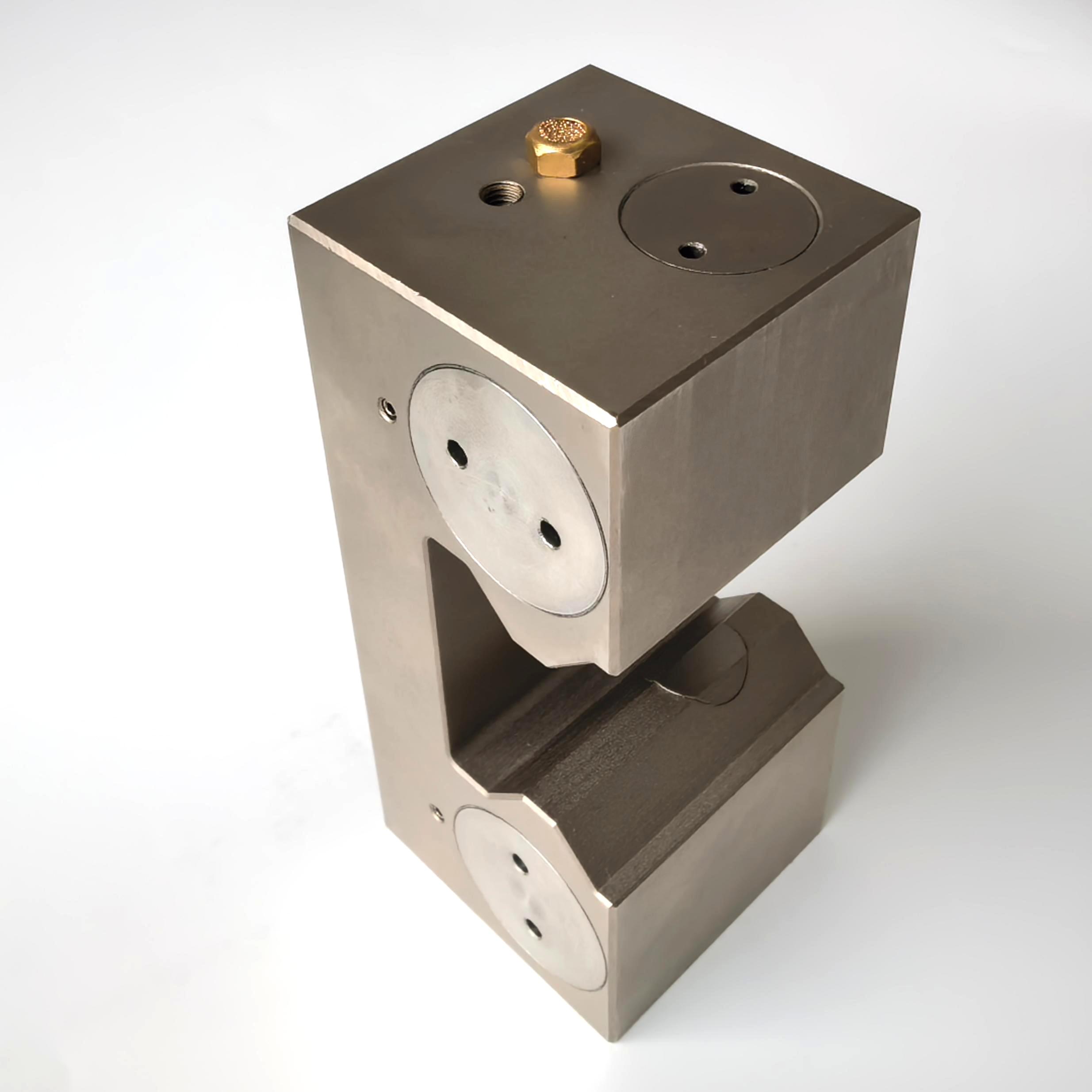 Pneumatic Normally Open Clamp Braking for 45mm Roller Linear Guide Rail 