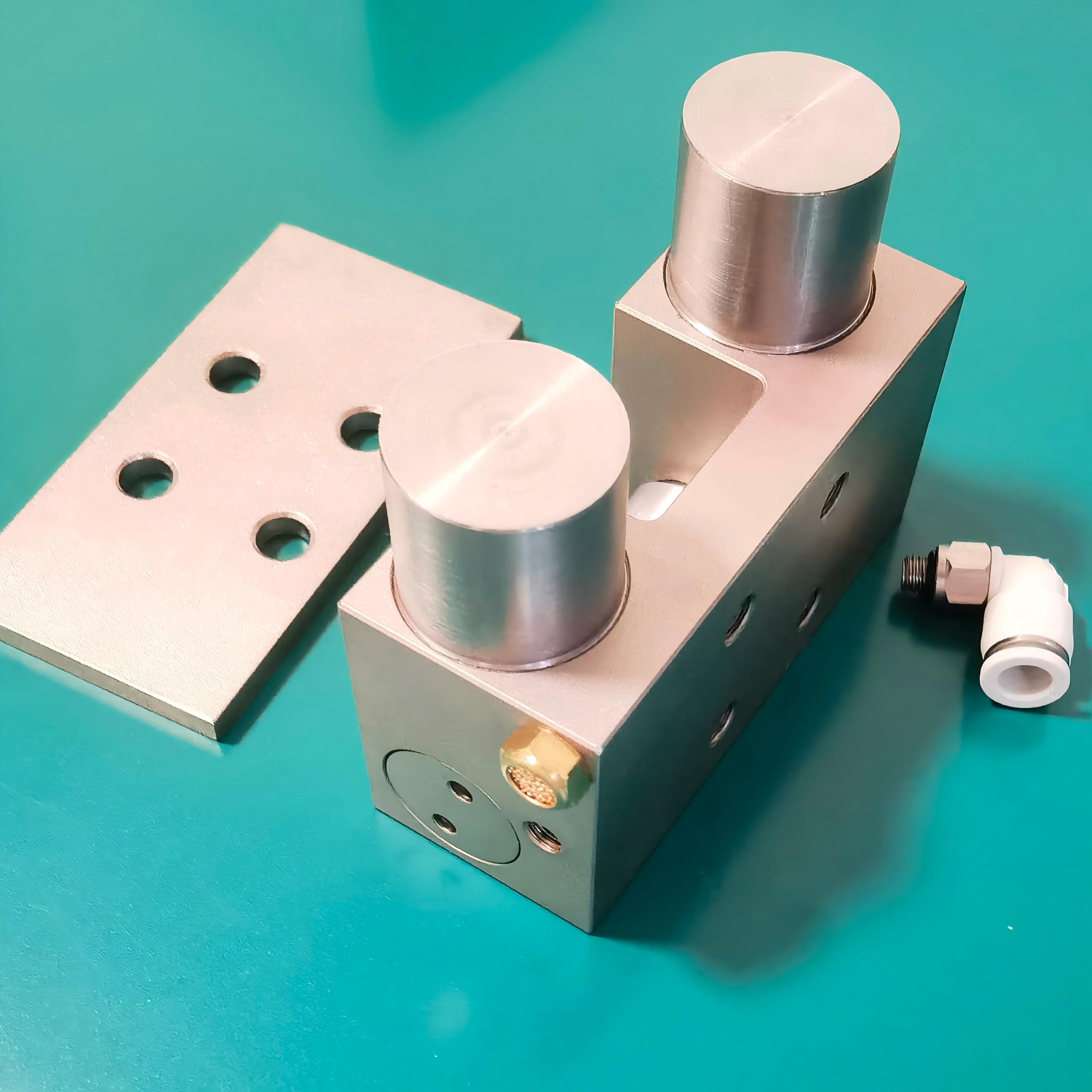 Safety-related Axis Clamping Spring Applied Pneumatic Normally Closed Clamp Brake for 25mm Linear Guide