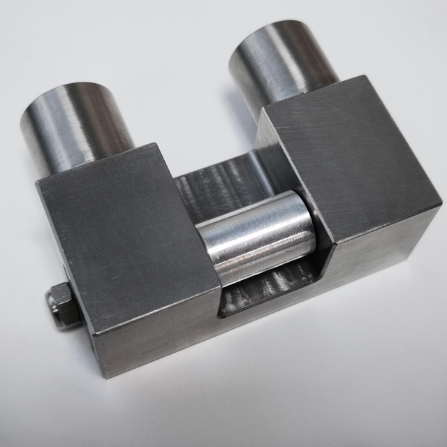 Non-Copper Non-Nickel Stainless Steel Pneumatic Normally Closed Clamp for 25mm Linear Guide 