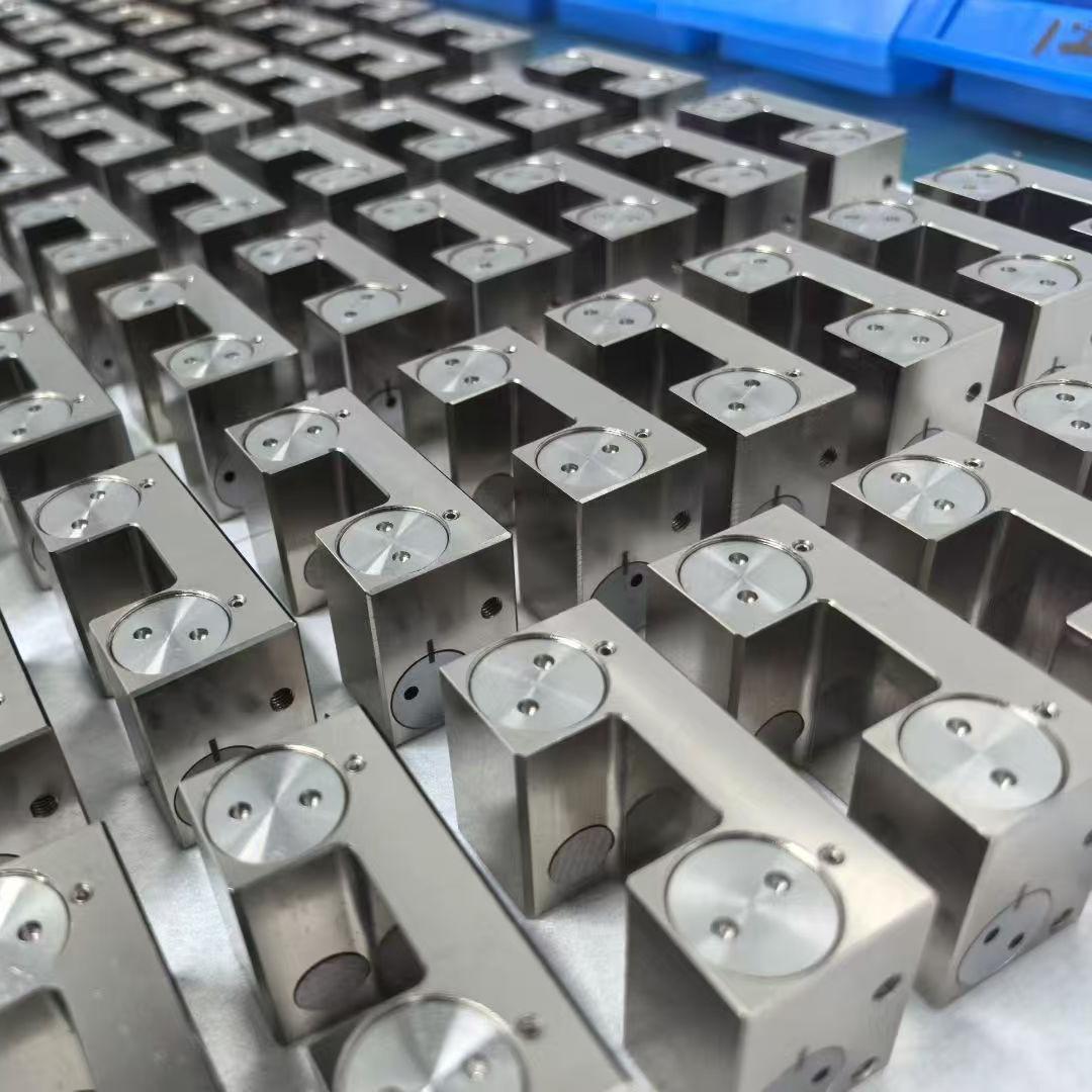 Normally Open Air Actuated Clamp Brake For 20mm HIWIN HGH20 HGW20 Linear Rail Direct Replacement MK2001A