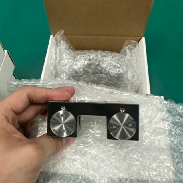 LMK30B Linear Rail Brake Pneumatic Normally Open Clamp Direct Alternative MK3001A Industrial Automation Custom Guide Lock