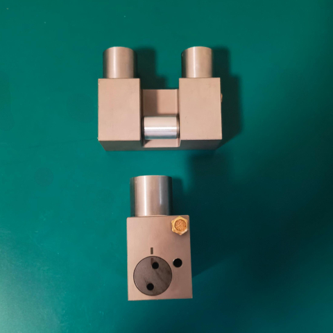 Pneumatic Normally Closed Rail Lock Clamping Element for HIWIN HGR65 Linear Guide Replace MKS Series Braking