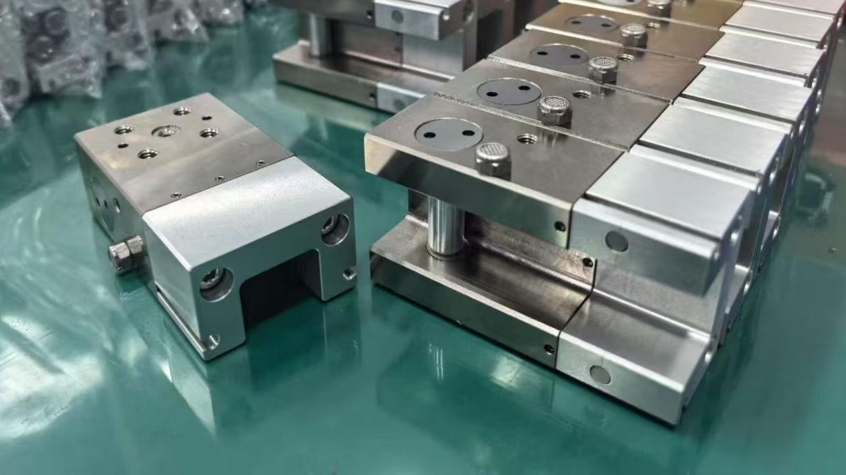 LMLKS Pneumatic normally closed clamping element